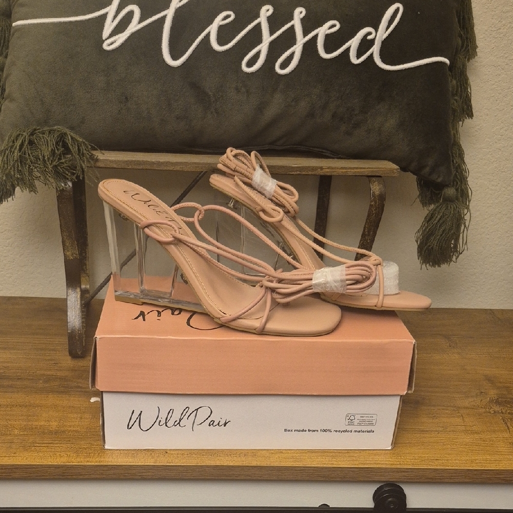 Wild Pair‎ Women's Nude Wedge Sandals